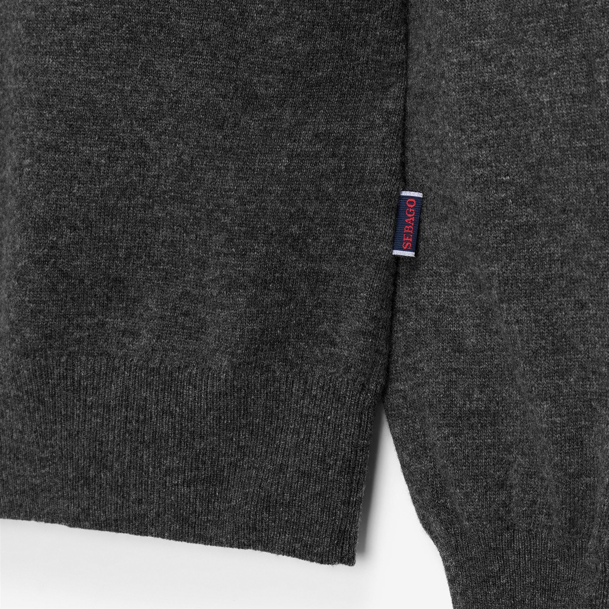 MEDUNCOOK - Knitwear - Jumper - Unisex - Grey Shadow - Image 3